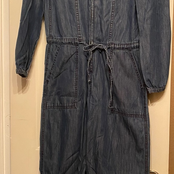 Gap Lightweight Denim Jumpsuit - Picture 3 of 8